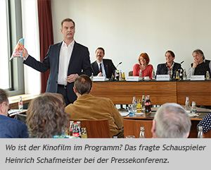 Heinrich Schafmeister bei der Pressekonferenz